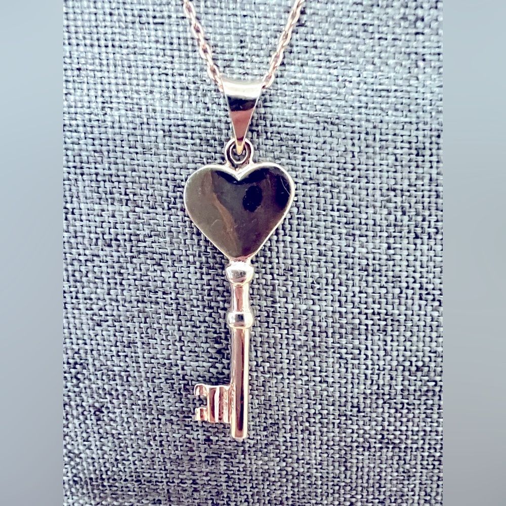 NWOT Sterling Silver with Rose Gold 14k Plated Heart Key Necklace